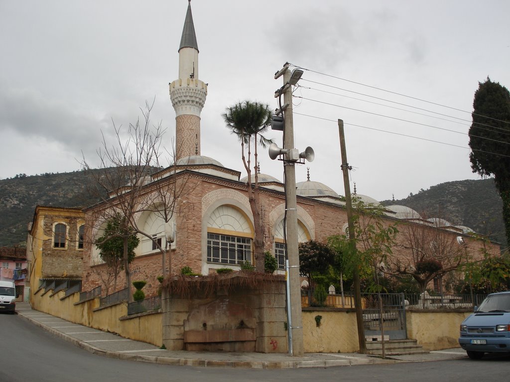 Bayındır Hacı Sina Camii