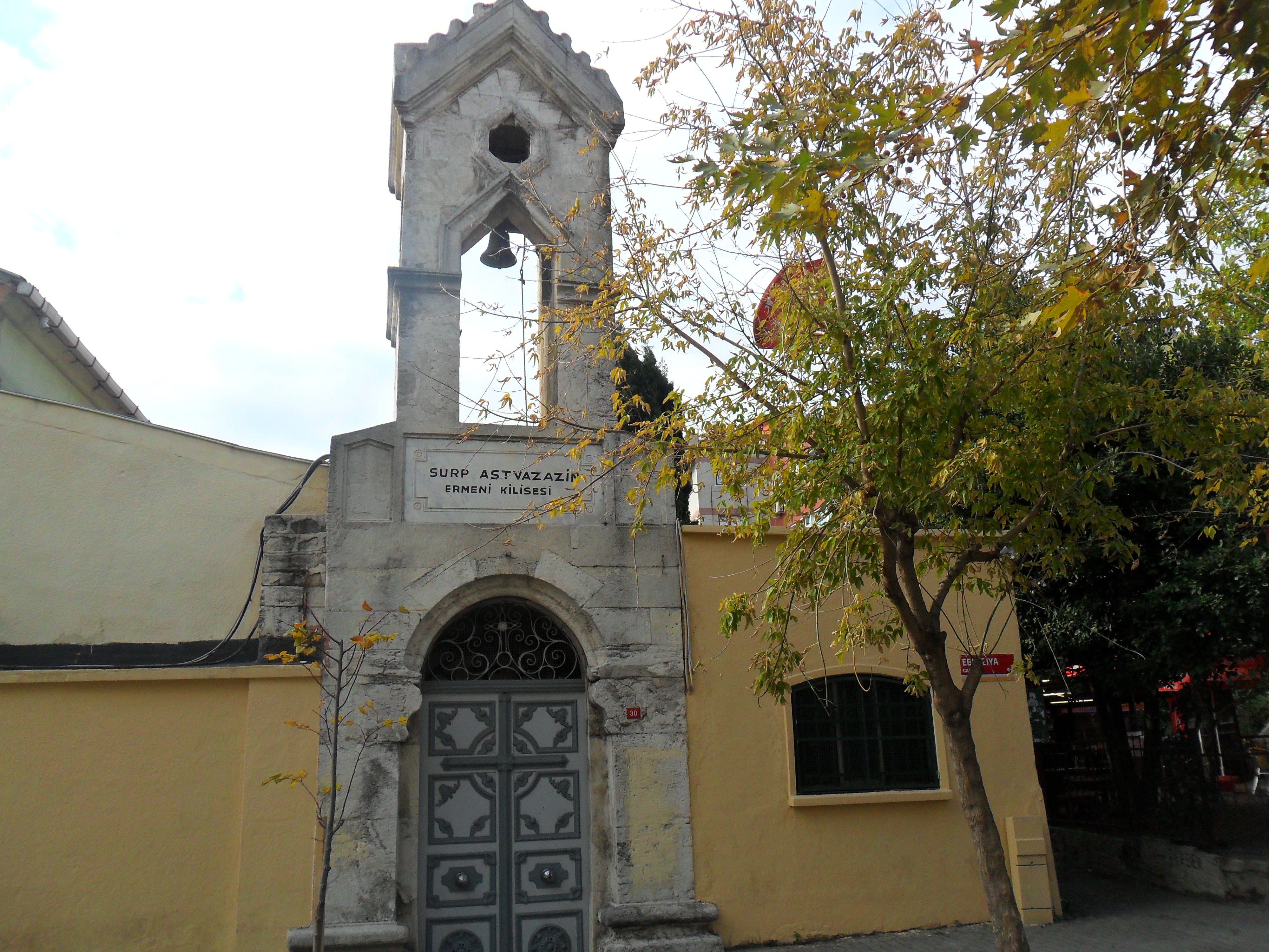 Surp Astvazazin Ermeni Kilisesi