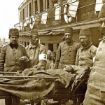 Çanakkale’den gemiyle Sirkeci’ye getirilen gaziler, 14 Mayıs 1915