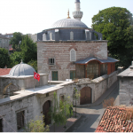 İstanbul Haseki Sultan Camii Nerede, Nasıl Gidilir?
