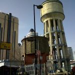 Levent Su Kulesi ve PTT, arkada İstanbul Edition Hotel